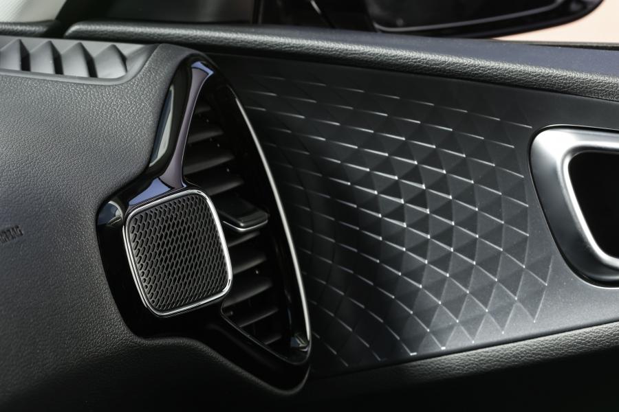 Детали интерьера Kia Soul EV (SK3) 2019 года  (KR) (фото 31 из 35)